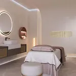Renex ホテル 5*