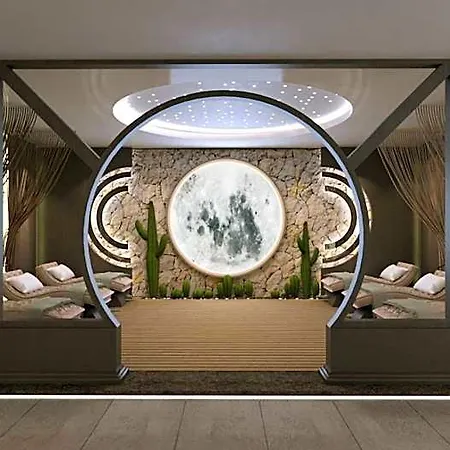 Renex Hotel 5*
