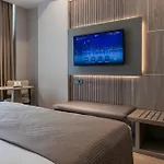 Hotell Renex 5*