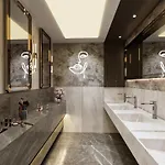 Renex Hotel 5*