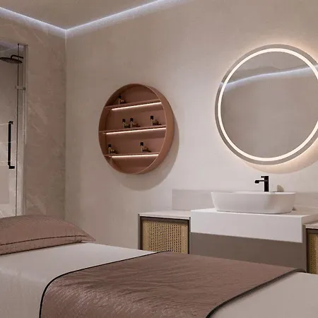 Renex Hotel